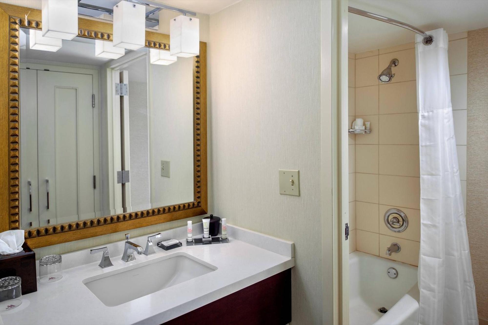 Hotel Marriott St. Louis West Chesterfield Exteriér fotografie
